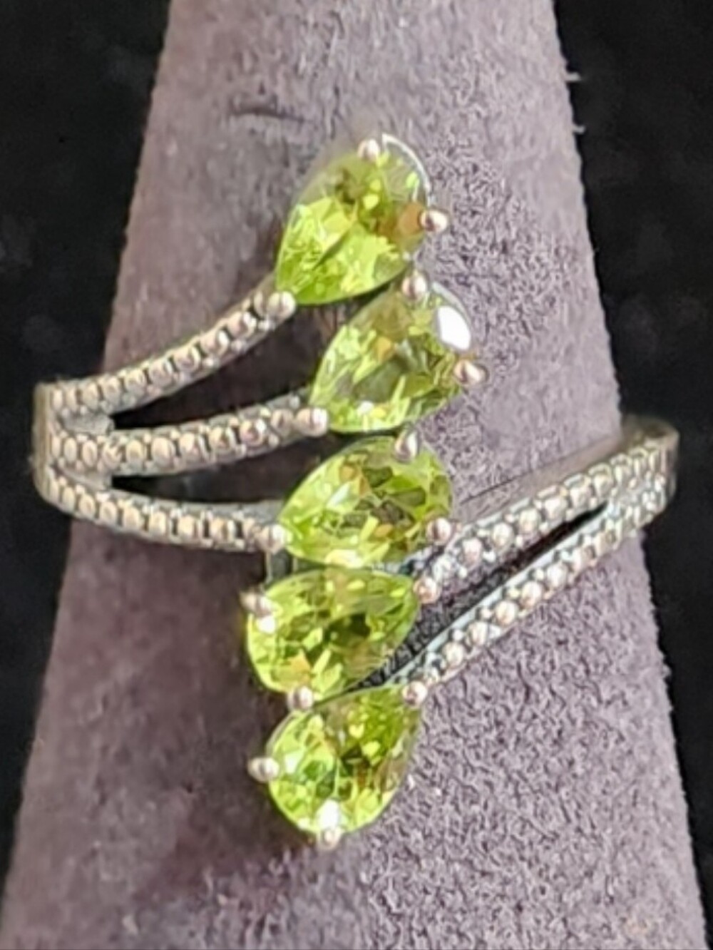 925 Sterling Silver Peridot Bypass Ring Cluster 5 Stone Pear Cut Teardrop Green